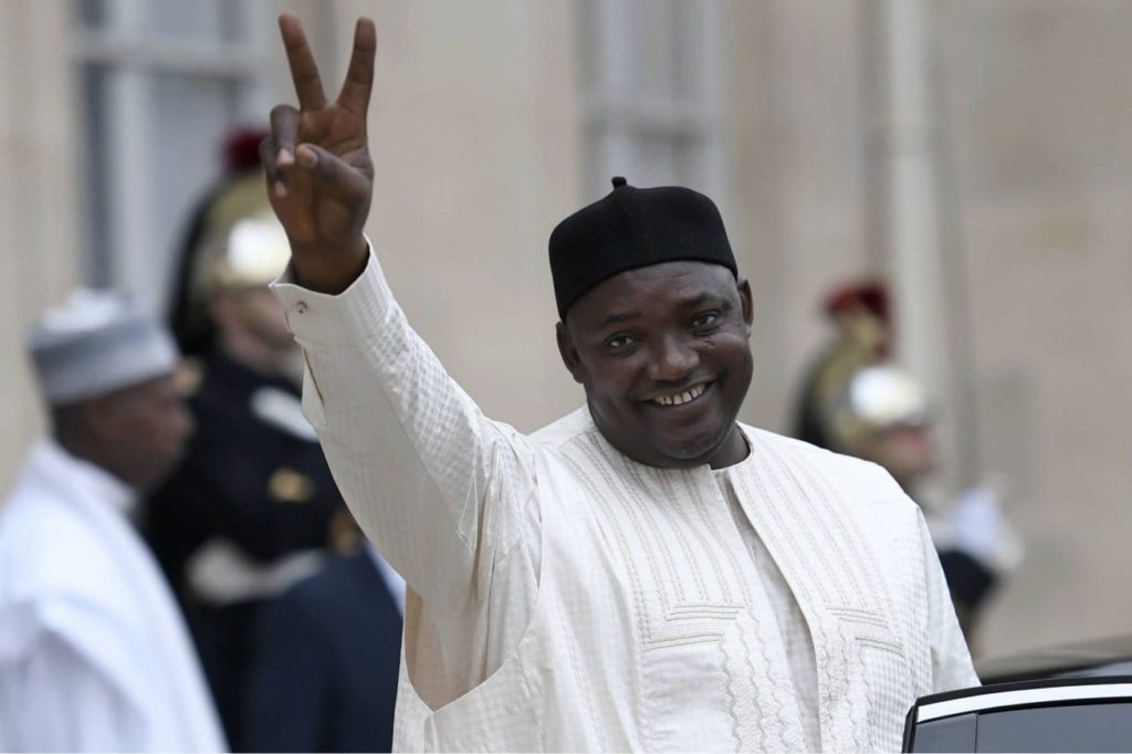 116908282 3133132313408535 8904848175097186649 o 1024x682 - Covid 19- Gambie, Adama Barro installe un couvre de 21 jours.