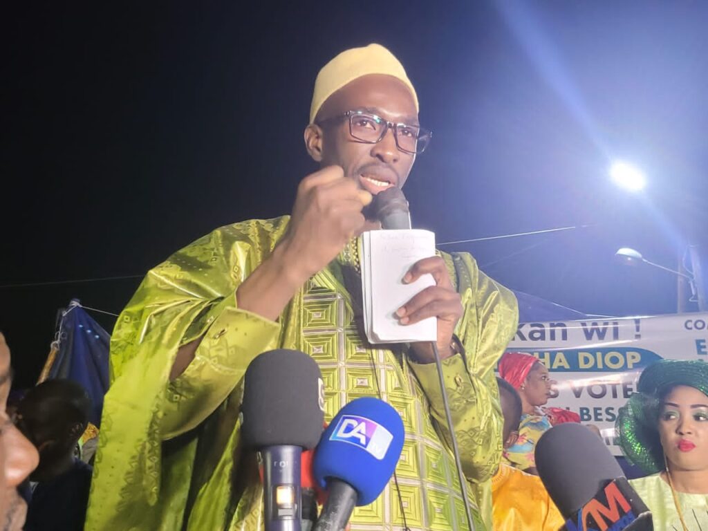 471AD88B 9861 4A15 A832 77363A6765CA 1024x768 - MBACKE - POLITIQUE : Moustapha Diop s’offre un bain de Foule dans le fief de Gallo Ba