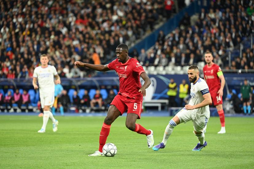 Football- Equipe de France  : Ibrahima Konaté (Liverpool) remplace Raphaël Varane, blessé