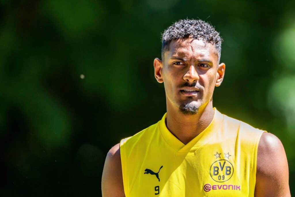 keller 1024x682 - Football- Mauvaise nouvelle , pour l'attaquant ivoirien Haller après un malaise à l'entrainement avec le Borussia Dortmund.