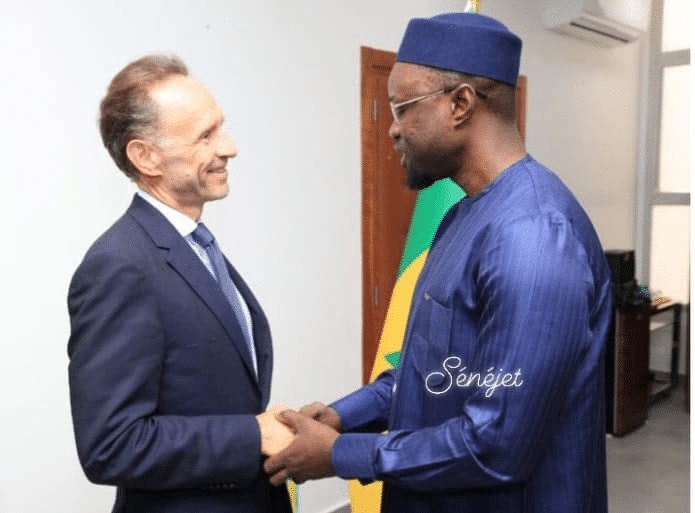 Sénégal – Primature : Ousmane Sonko reçoit Jean Marc Pisani, l’ambassadeur de l’Union Européenne.